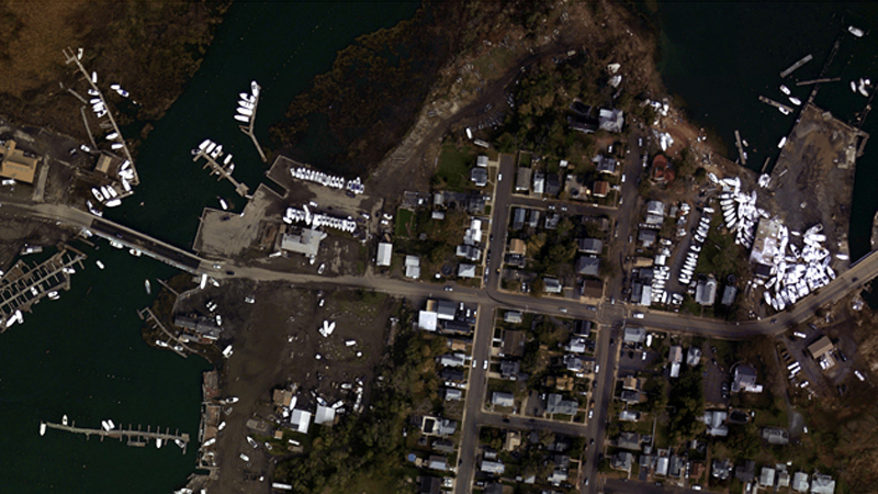 Illustration for article titled Hurricane Sandy: The Craziest Before and After Shots